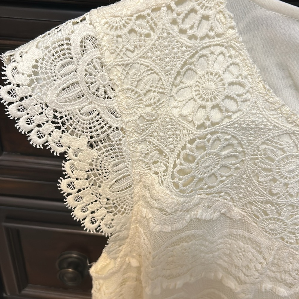 Cupio Women's Cream Lace Top M - Picture 4 of 8